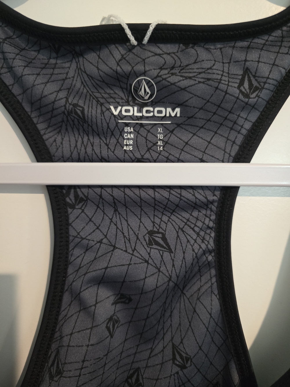 Volcom Black Simply Solid Tankini - Picture 2 of 13